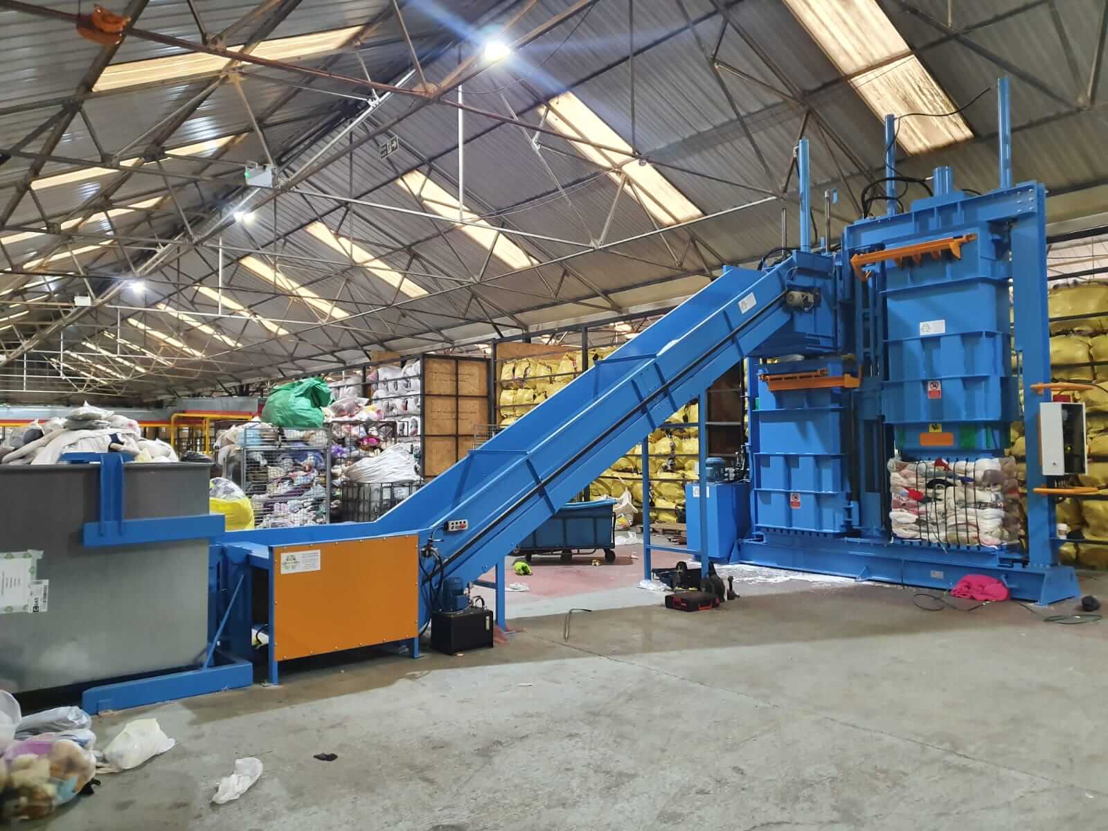 HDM Baler Feed Conveyor